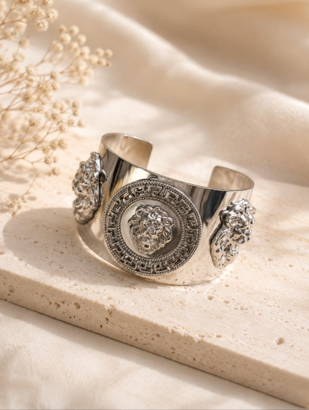 OLIVIA WELLES Lion Head Cuff Bracelet